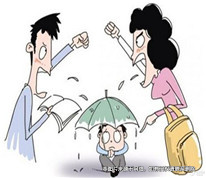 夫妻鬧離婚，養子卻沒人要