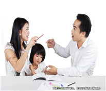 夫妻感情不和鬧離婚，爭奪女兒撫養(yǎng)權(quán)