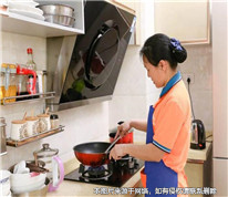 與保姆結(jié)婚后，老人將房產(chǎn)過(guò)戶給兒子又立遺囑留給保姆
