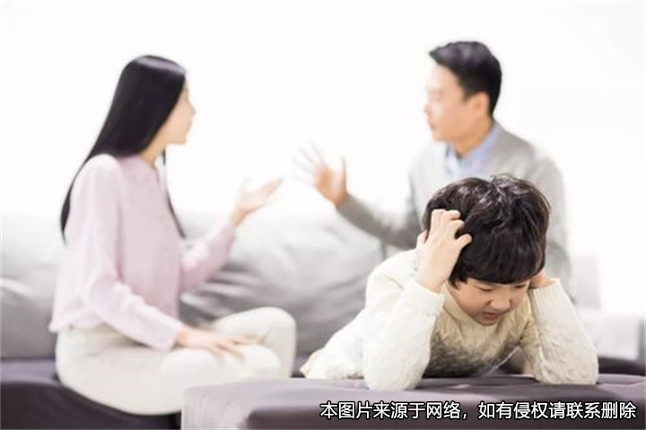 離婚后男方拒絕交出女兒，女方向法院申請強制執行